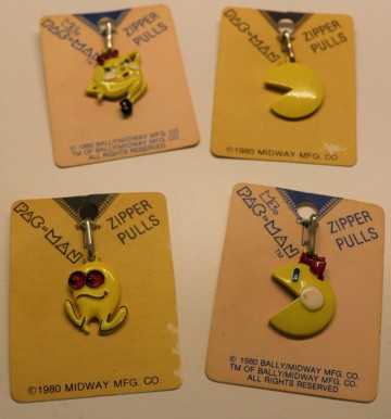 Pac man zipper pulls 1