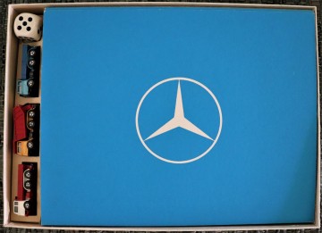 Wie een kuil graaft voor een ander   mercedes 3